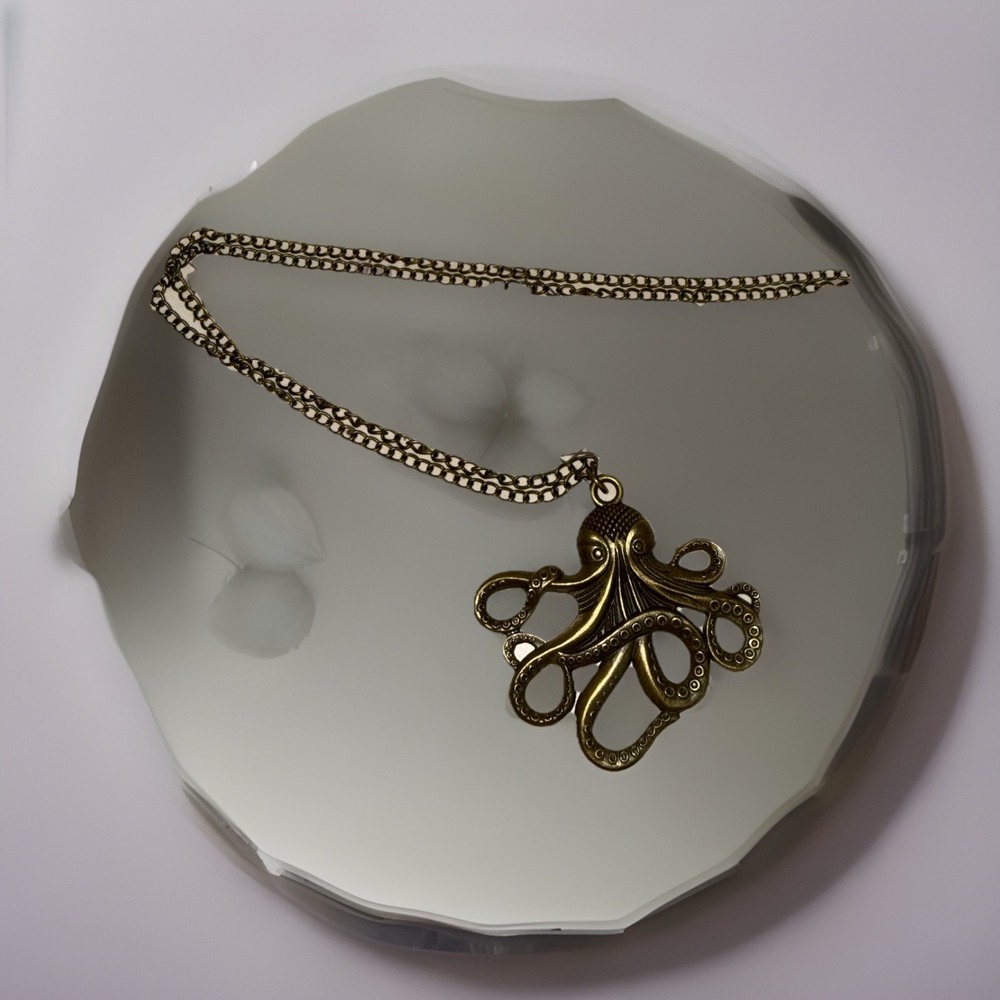 Bronze Tone Octopus Pendant Necklace Kraken‎ Steampunk  Nautical 18" Vtg